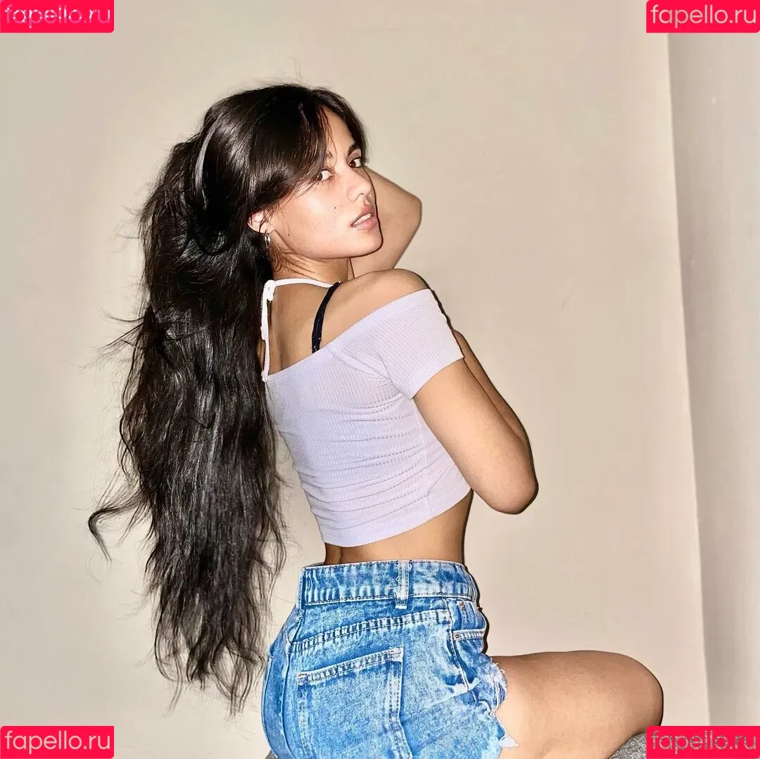 Farzaana Isaacs Onlyfans Photo Gallery 