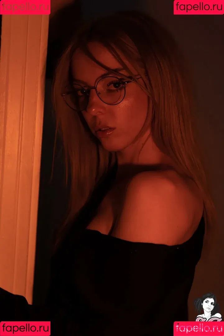 nikitaray Onlyfans Photo Gallery 