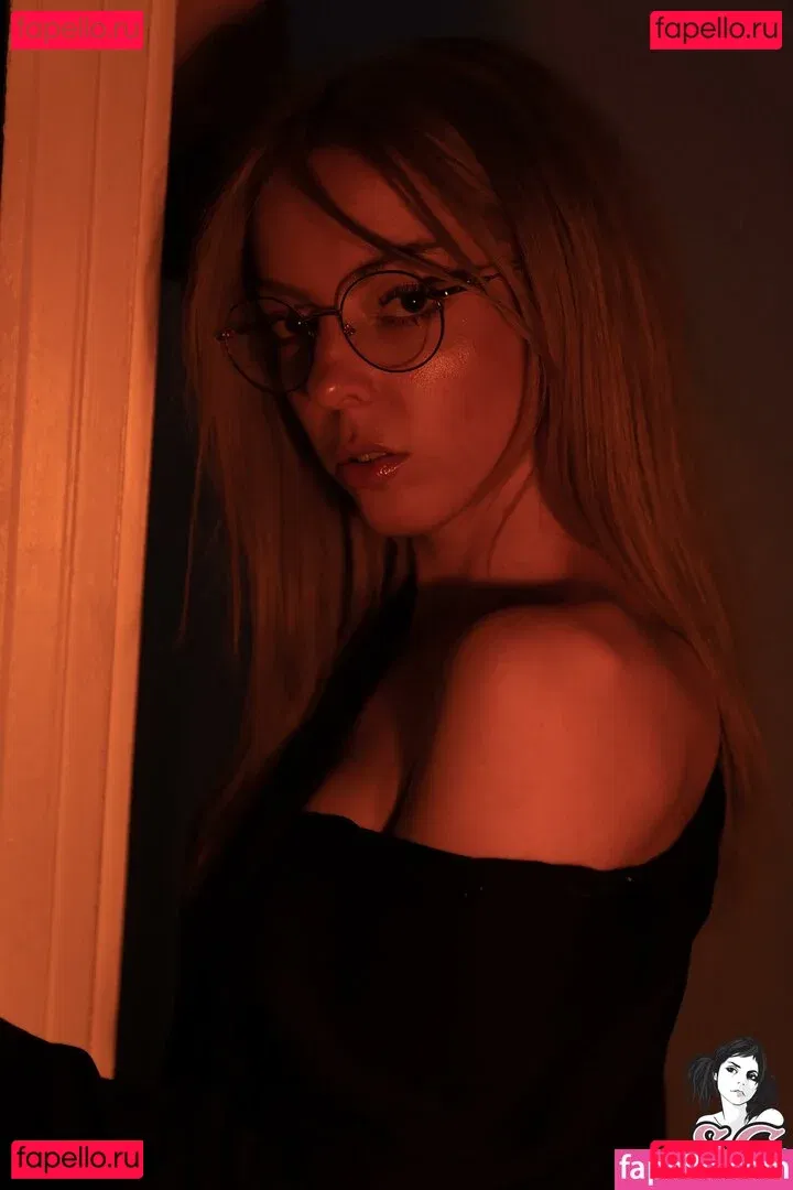 nikitaray Onlyfans Photo Gallery 