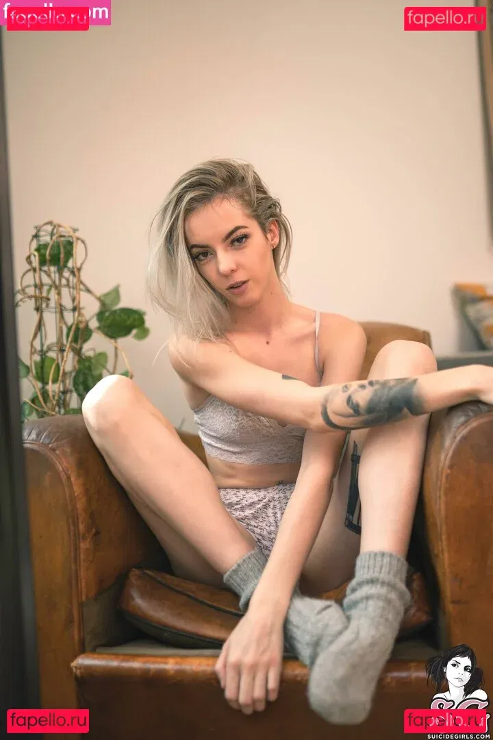 nikitaray Onlyfans Photo Gallery 