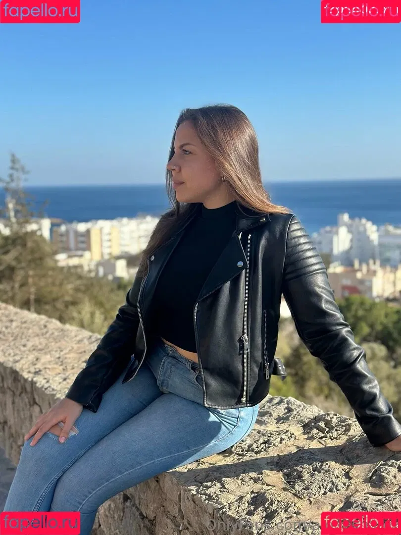 alonesuarez Onlyfans Photo Gallery 