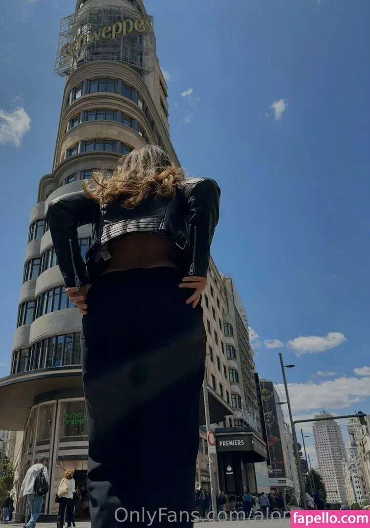 alonesuarez Onlyfans Photo Gallery 