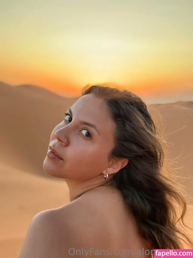 alonesuarez Onlyfans Photo Gallery 