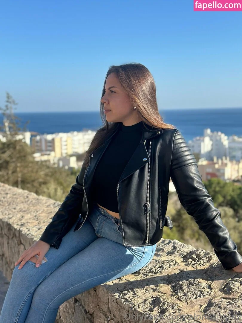 alonesuarez Onlyfans Photo Gallery 