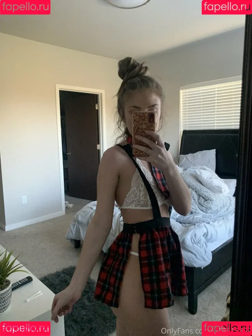 rosycheekzz Onlyfans Photo Gallery 