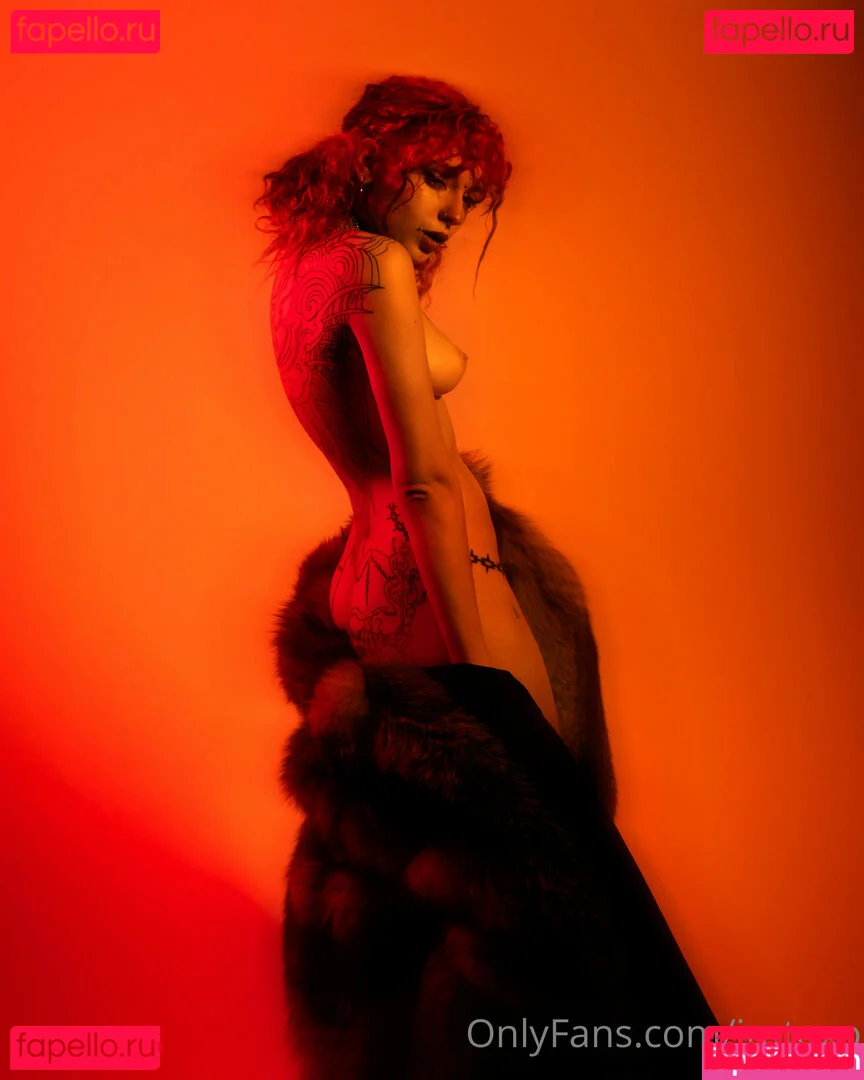 iratoxo Onlyfans Photo Gallery 