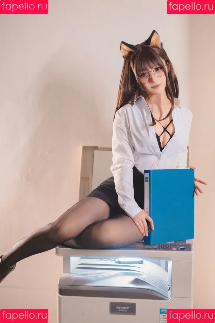 Sakurai Ningning Onlyfans Photo Gallery 