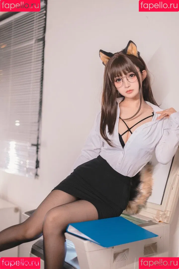 Sakurai Ningning Onlyfans Photo Gallery 