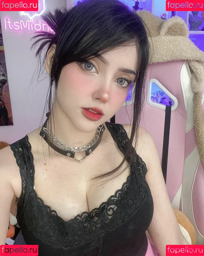 Itsmidna Onlyfans Photo Gallery 