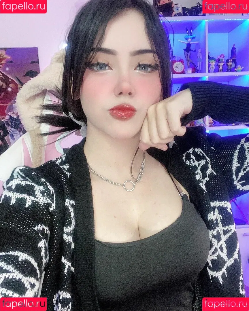 Itsmidna Onlyfans Photo Gallery 