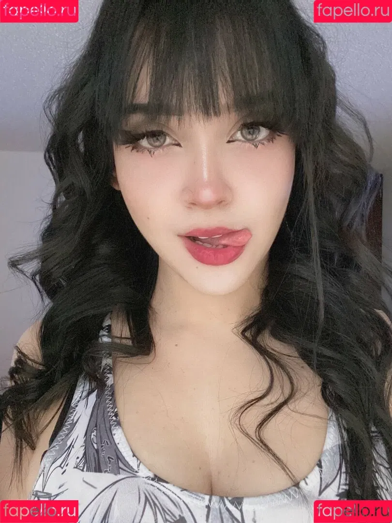 Itsmidna Onlyfans Photo Gallery 