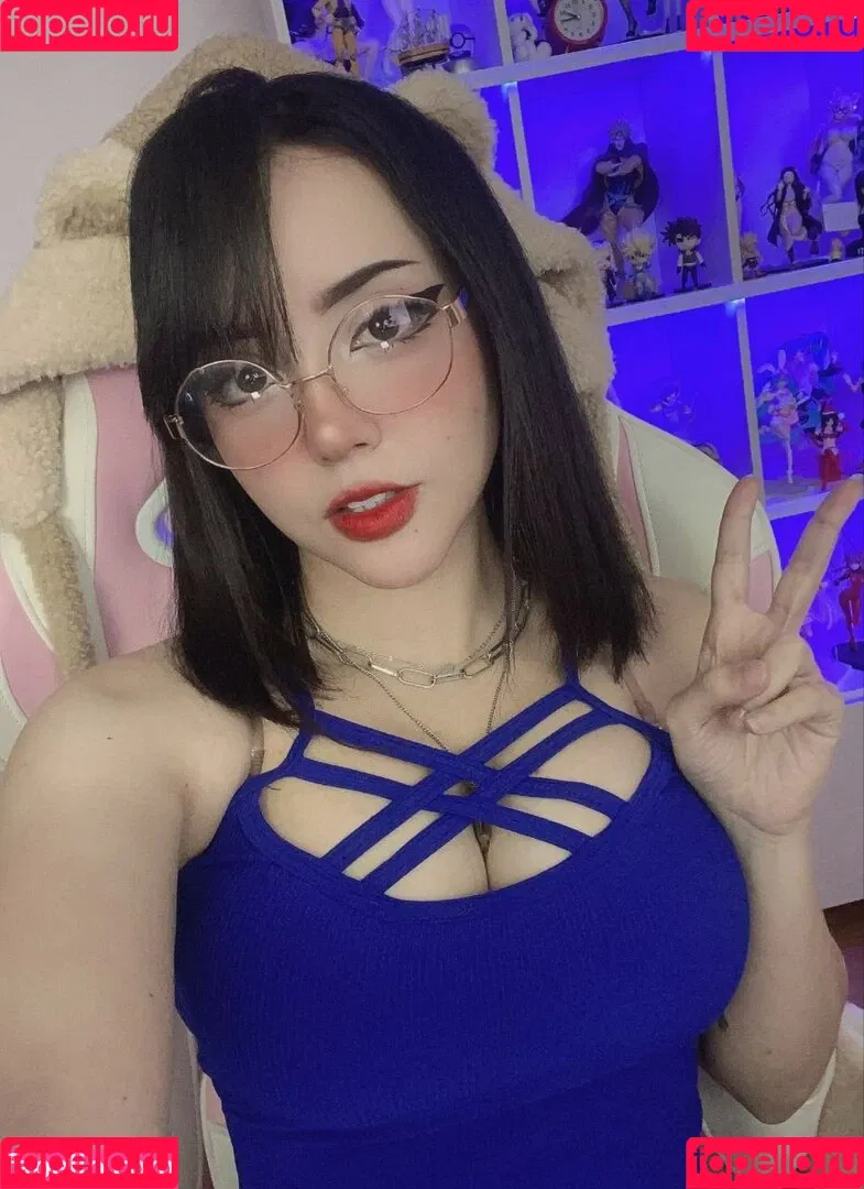 Itsmidna Onlyfans Photo Gallery 