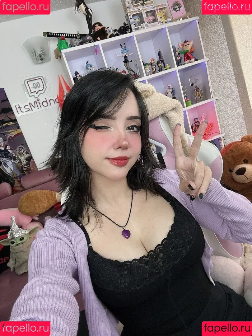 Itsmidna Onlyfans Photo Gallery 