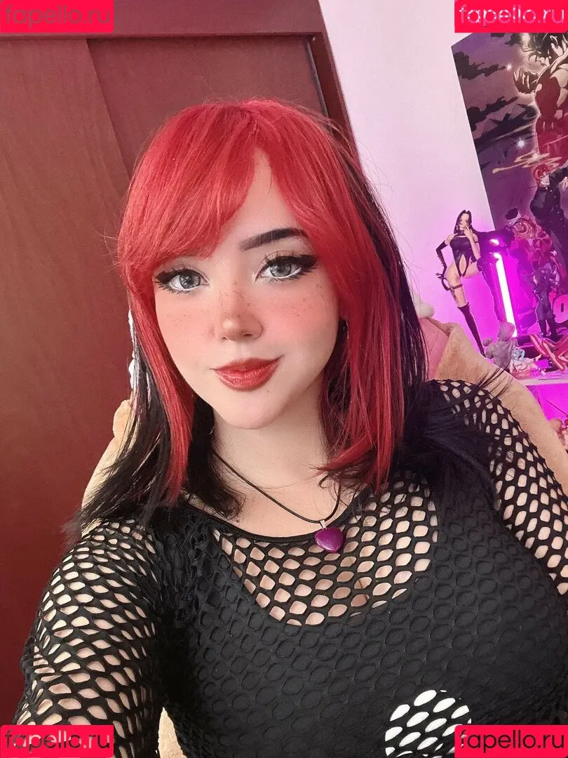 Itsmidna Onlyfans Photo Gallery 
