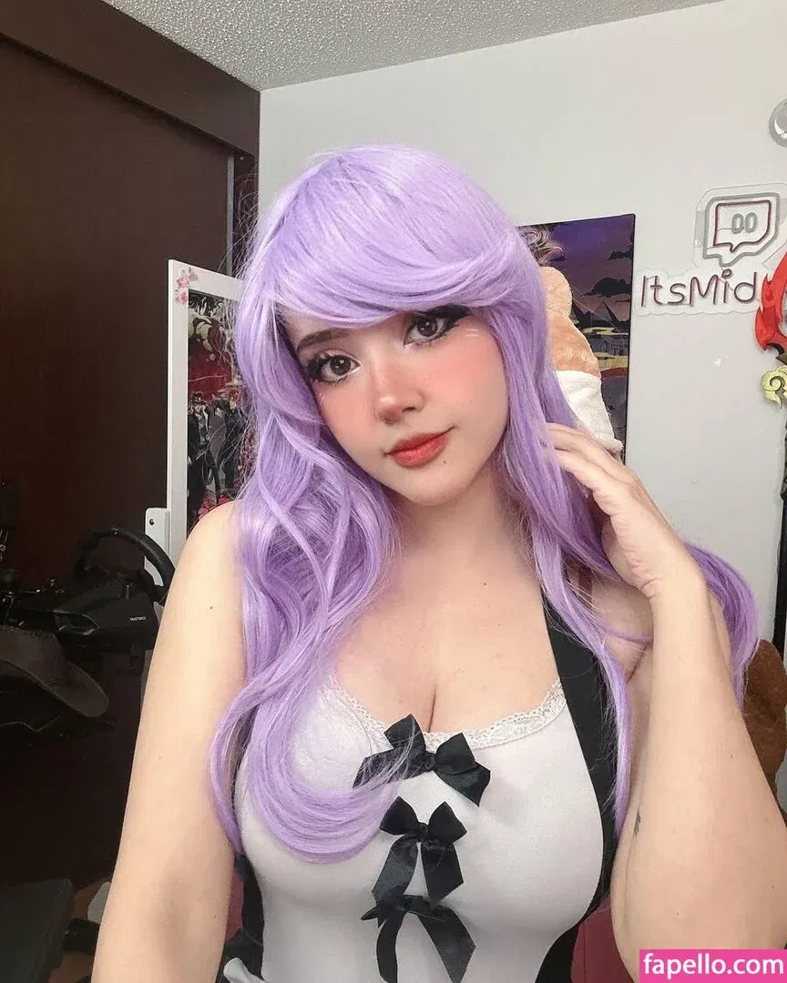 Itsmidna Onlyfans Photo Gallery 