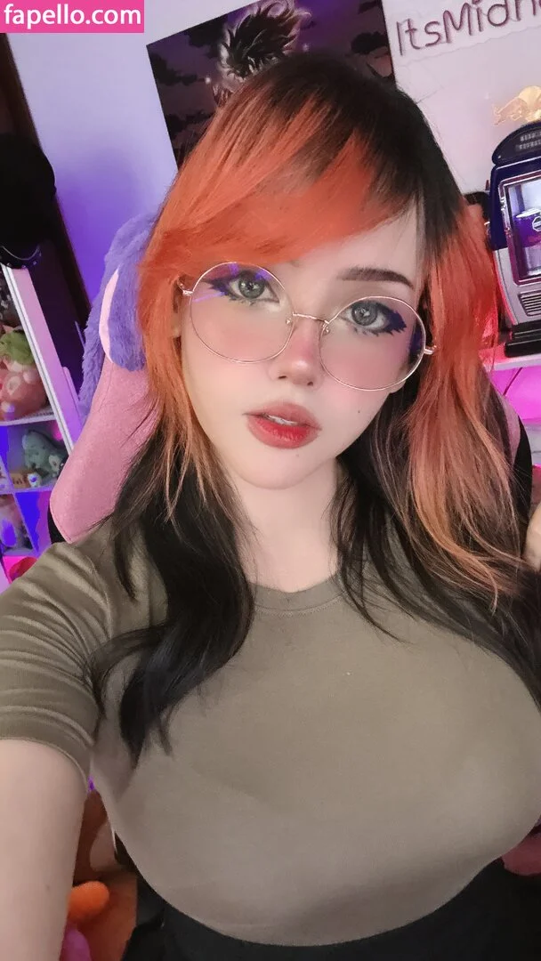 Itsmidna Onlyfans Photo Gallery 