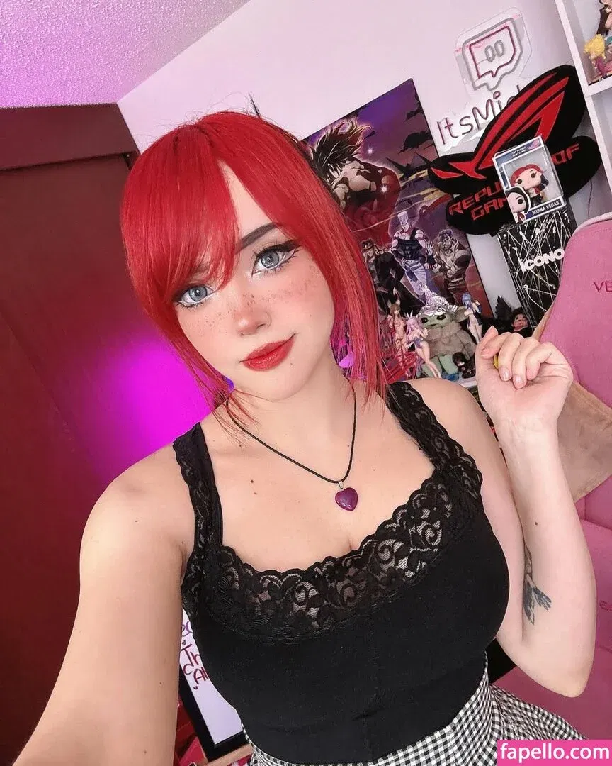 Itsmidna Onlyfans Photo Gallery 