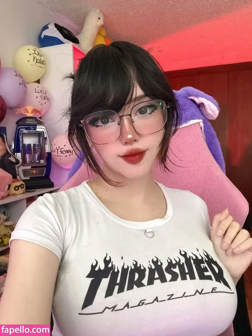 Itsmidna Onlyfans Photo Gallery 