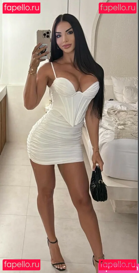 Libby Powell Onlyfans Photo Gallery 