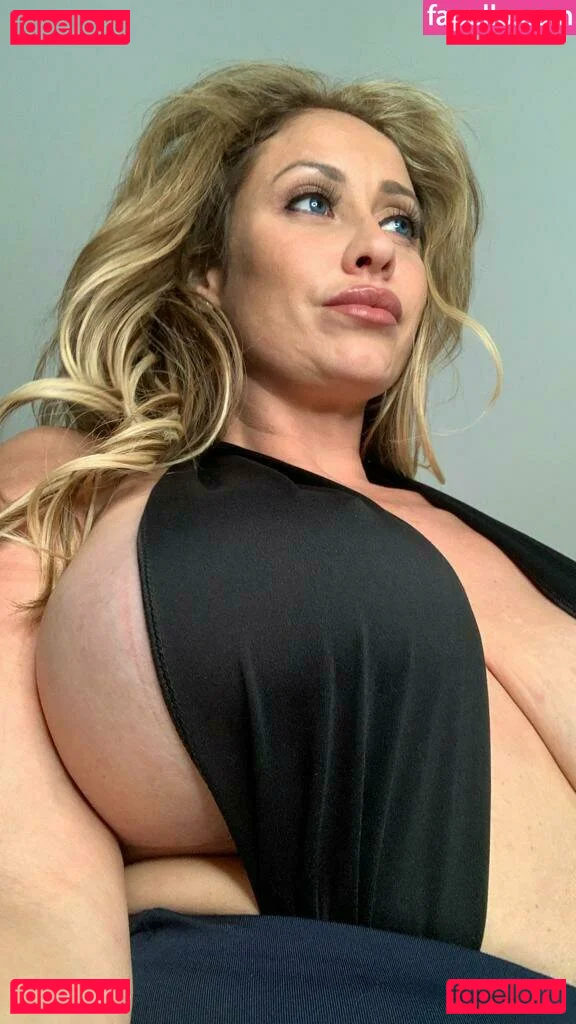 evanotty Onlyfans Photo Gallery 
