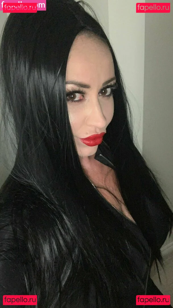 evanotty Onlyfans Photo Gallery 