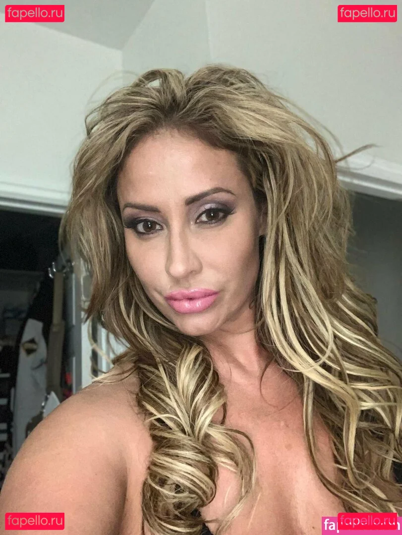 evanotty Onlyfans Photo Gallery 