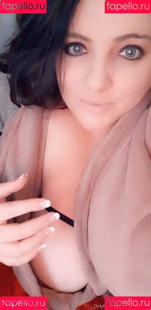 thechellykox Onlyfans Photo Gallery 