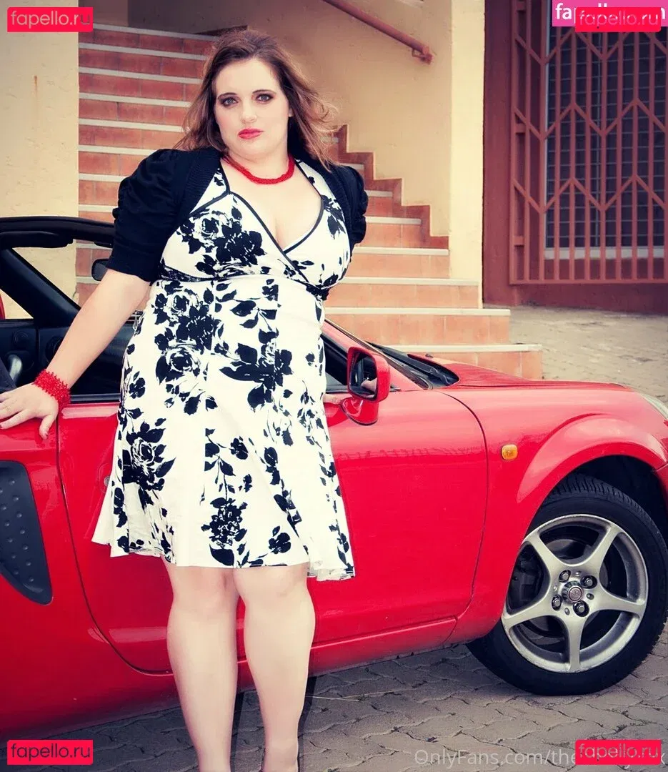 thechellykox Onlyfans Photo Gallery 