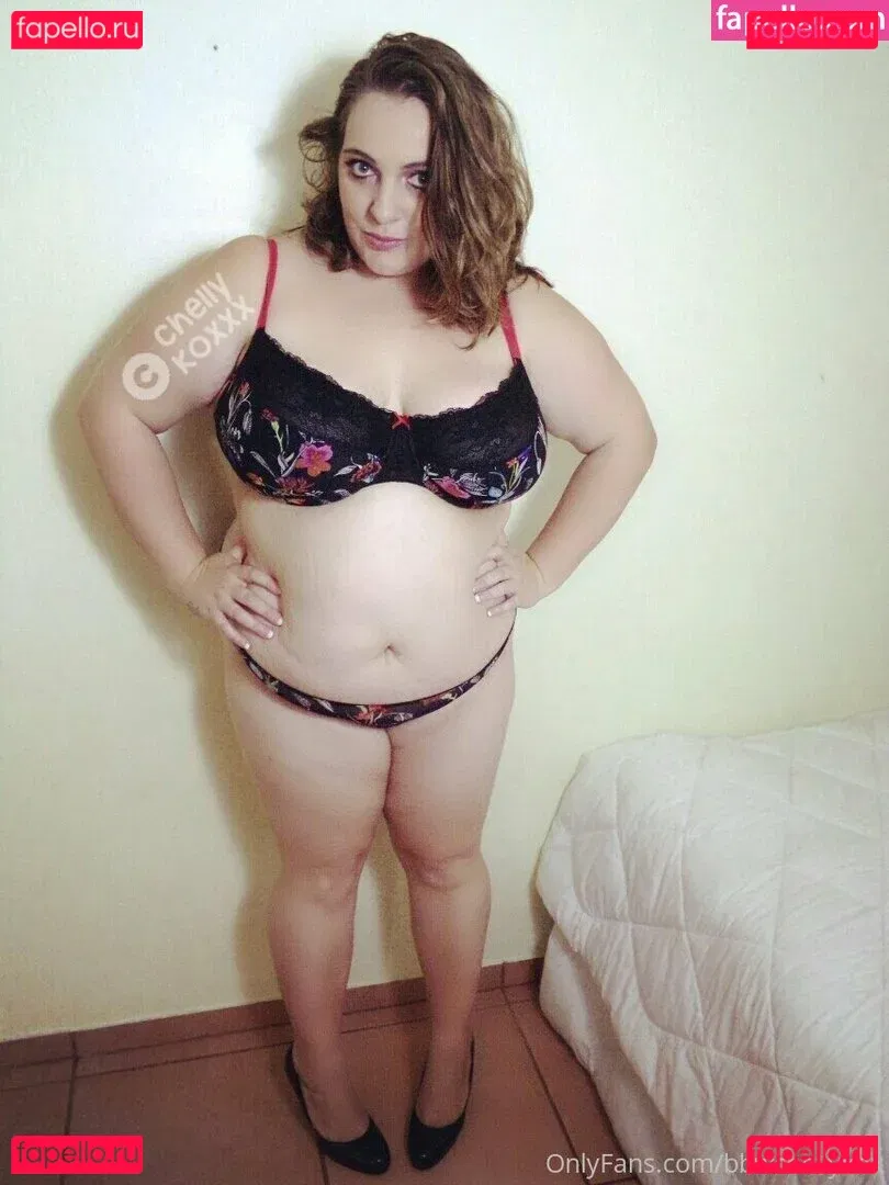 thechellykox Onlyfans Photo Gallery 