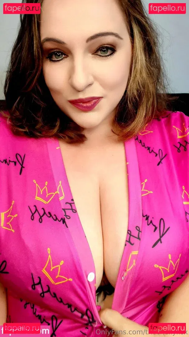 thechellykox Onlyfans Photo Gallery 