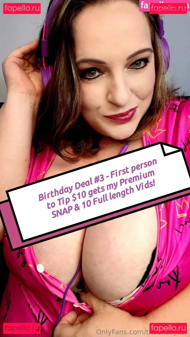 thechellykox Onlyfans Photo Gallery 