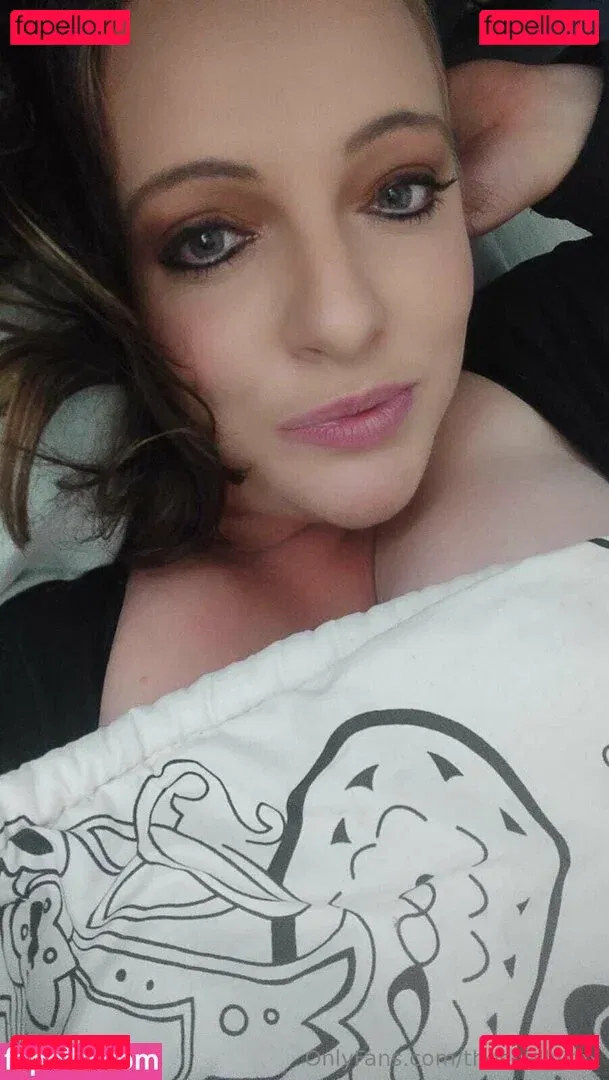 thechellykox Onlyfans Photo Gallery 