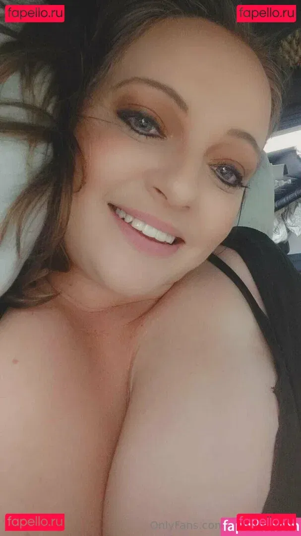 thechellykox Onlyfans Photo Gallery 