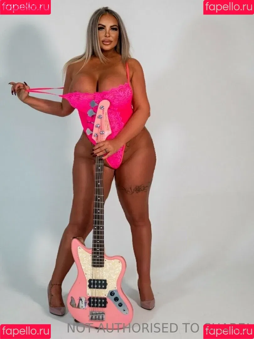 Princess Levi Onlyfans Photo Gallery 