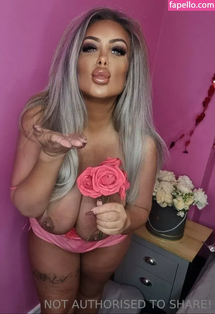 Princess Levi Onlyfans Photo Gallery 