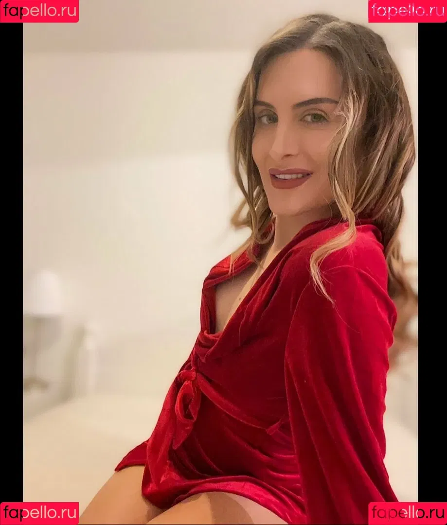 Britishmeghanspice Onlyfans Photo Gallery 