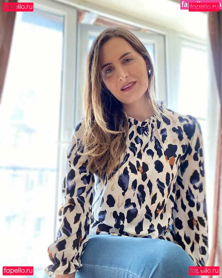 Britishmeghanspice Onlyfans Photo Gallery 