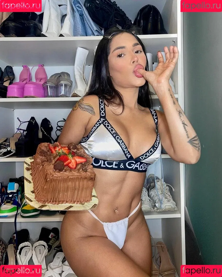 Flay Onlyfans Photo Gallery 