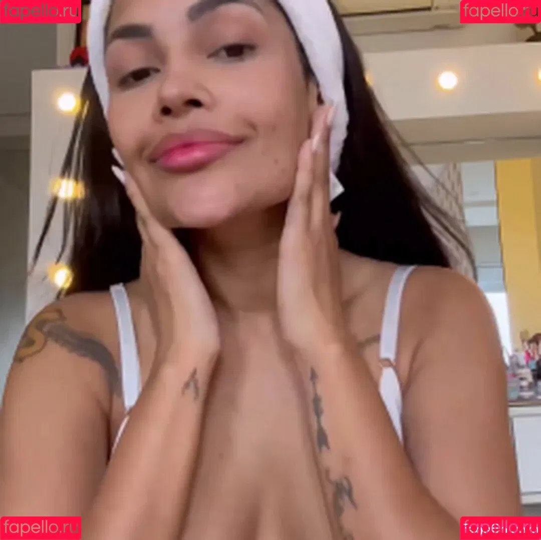 Flay Onlyfans Photo Gallery 