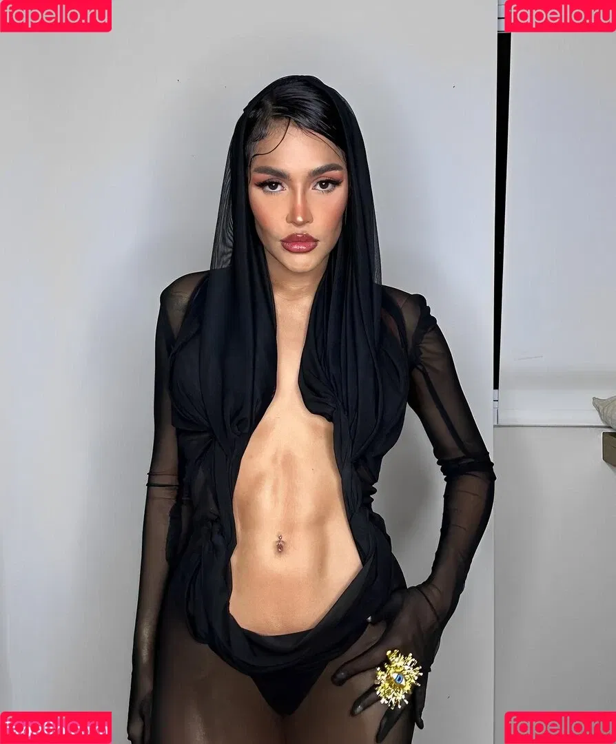 Flay Onlyfans Photo Gallery 