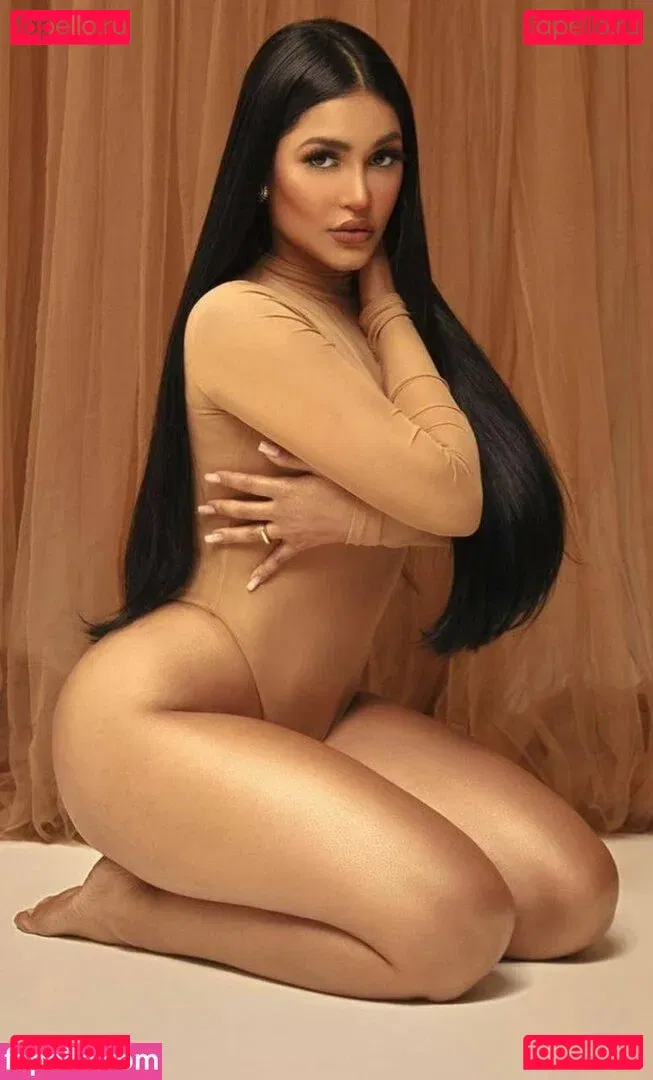 Flay Onlyfans Photo Gallery 