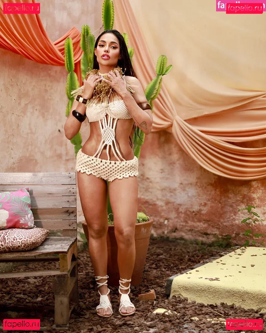 Flay Onlyfans Photo Gallery 