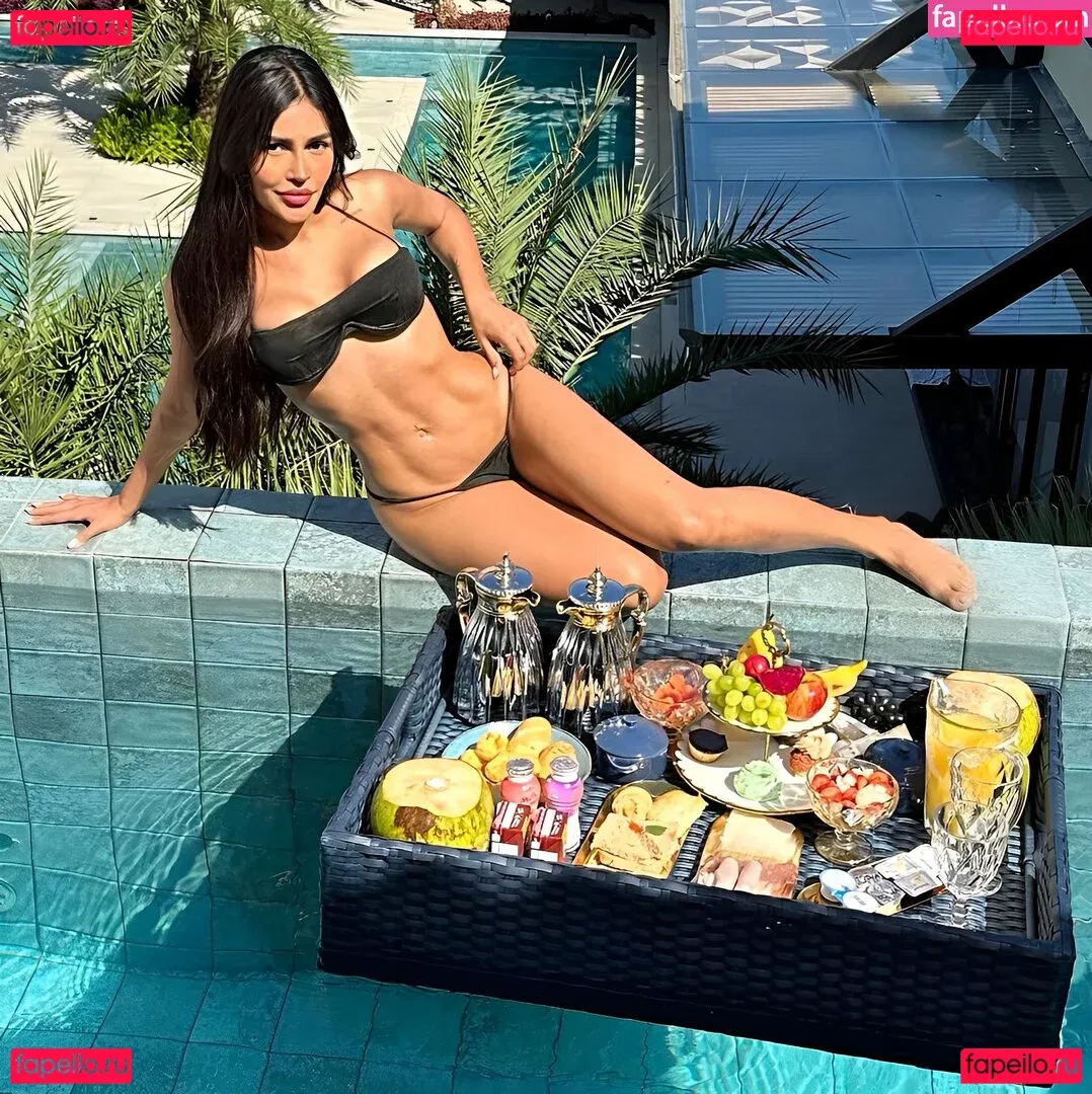 Flay Onlyfans Photo Gallery 