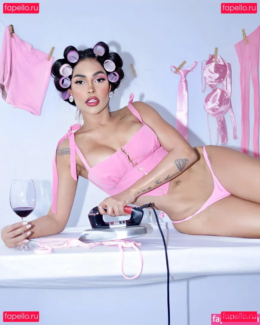 Flay Onlyfans Photo Gallery 