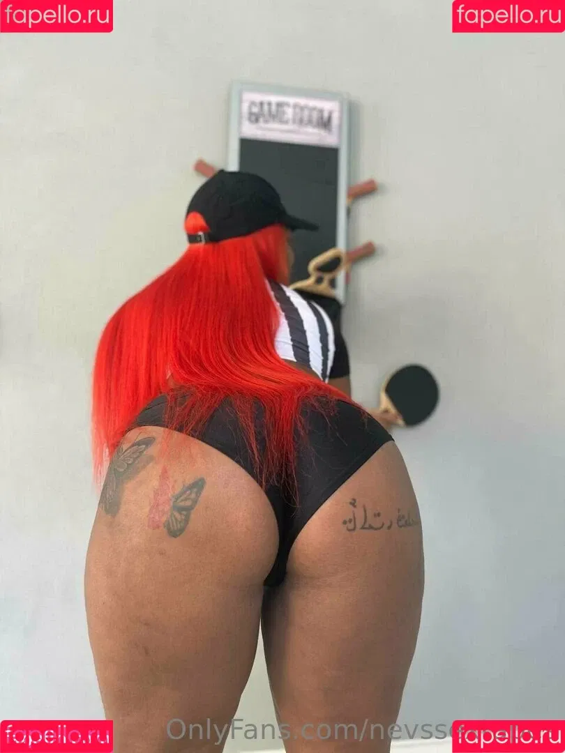 nevssextapes Onlyfans Photo Gallery 