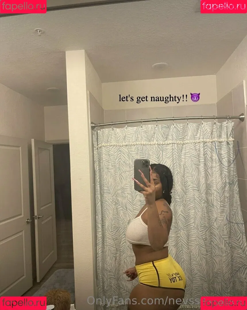 nevssextapes Onlyfans Photo Gallery 