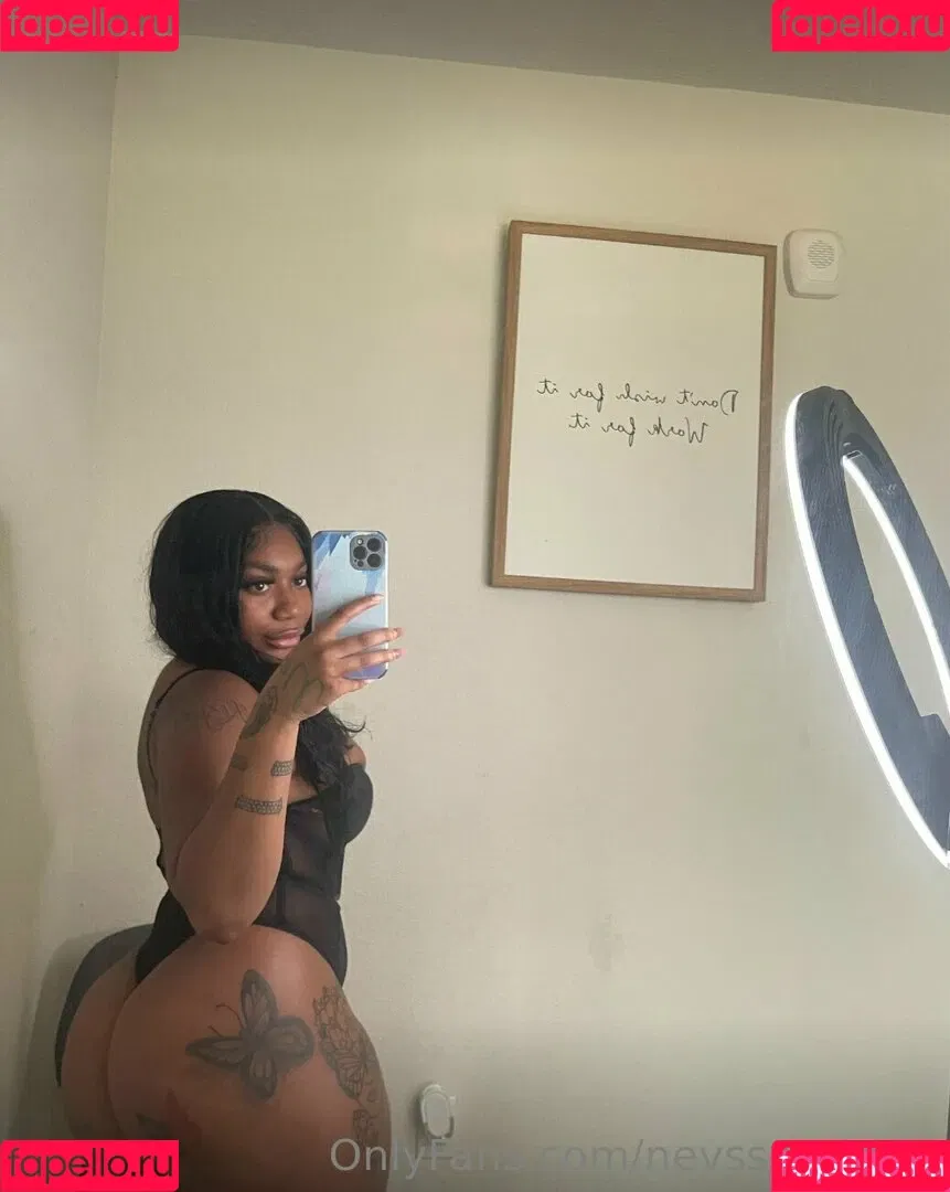 nevssextapes Onlyfans Photo Gallery 