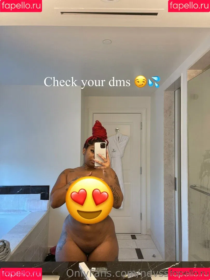 nevssextapes Onlyfans Photo Gallery 
