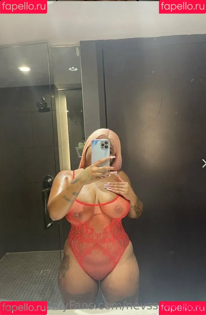 nevssextapes Onlyfans Photo Gallery 