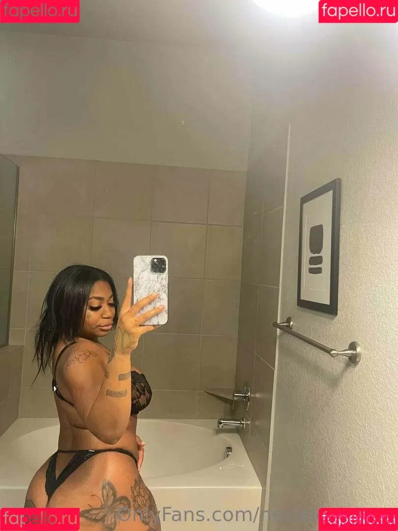 nevssextapes Onlyfans Photo Gallery 